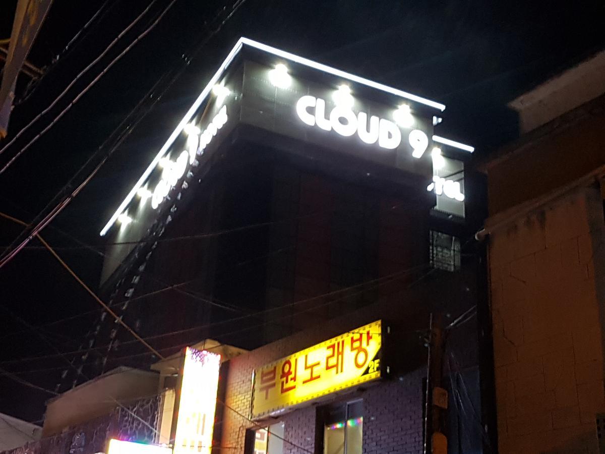Gimhae فندق كلاود 9 المظهر الخارجي الصورة