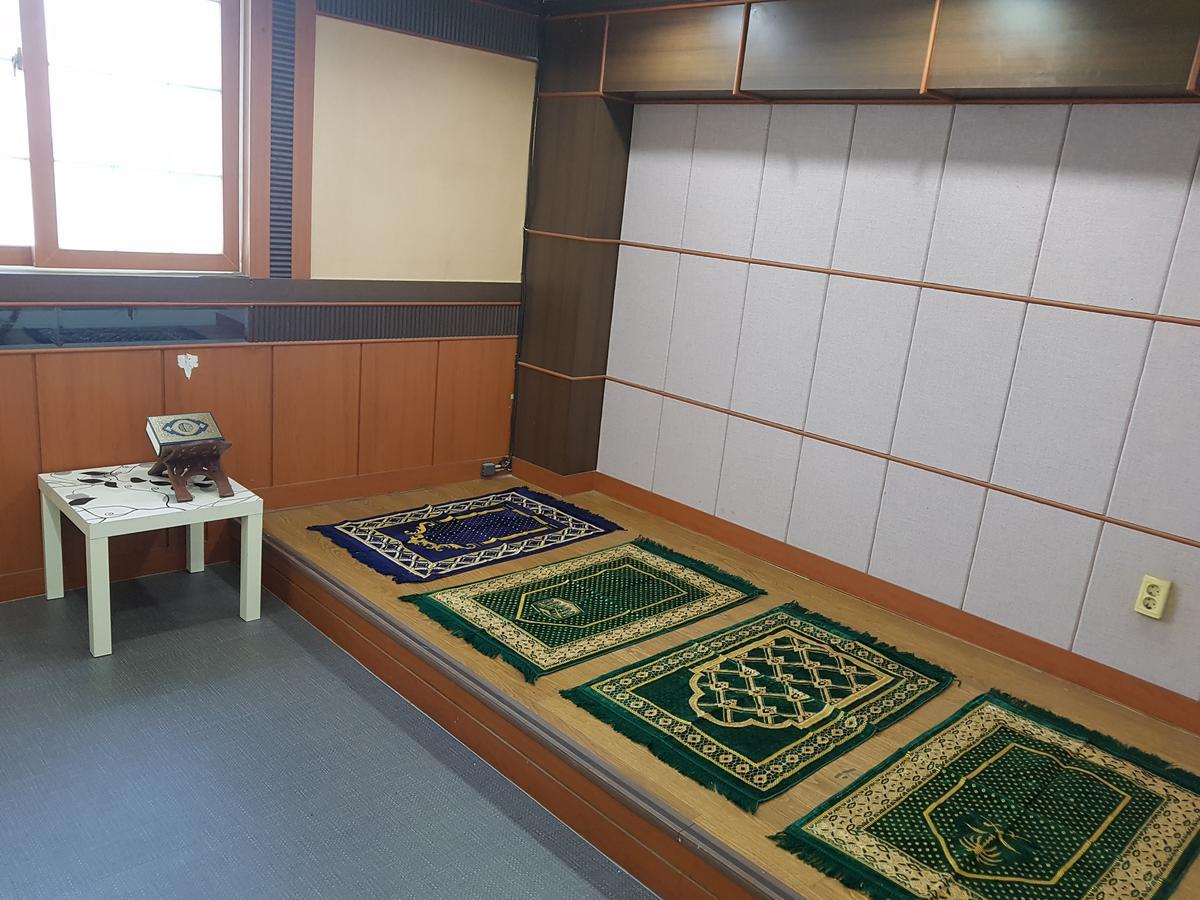 Gimhae فندق كلاود 9 المظهر الخارجي الصورة